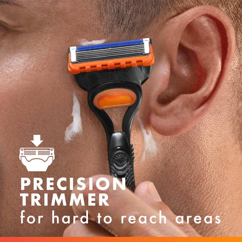 Razor Handle + 1 Razor Blade Refill L799748